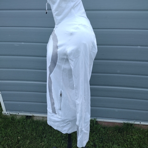 Lululemon White & Grey In Stride Full Zip Jacket Size 8 - Picture 3 of 8